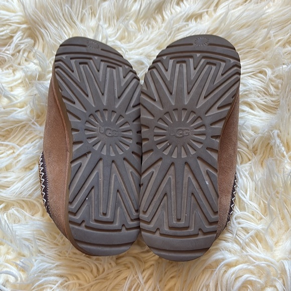 UGG Tasman slipper - Picture 7 of 9